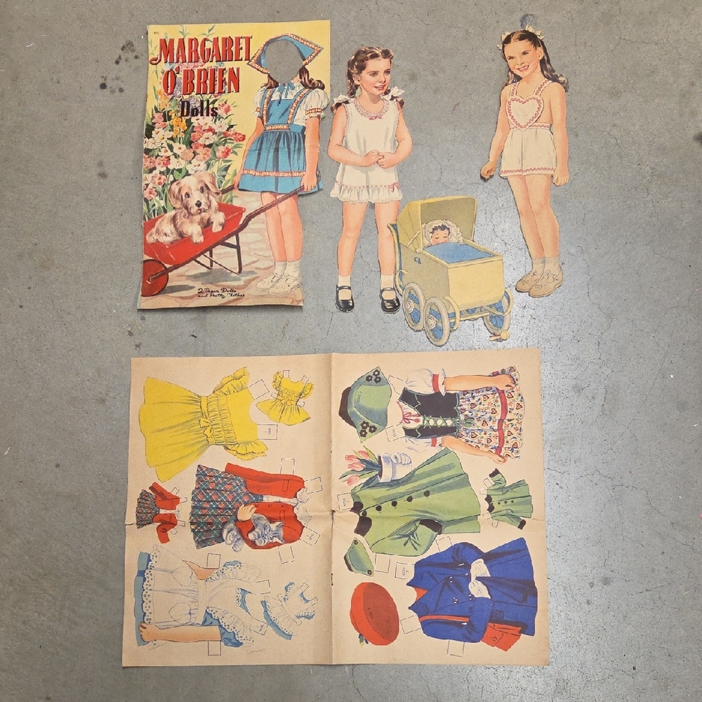 Vintage 1944‎ Margaret O'Brien Paper Dolls: MGM Child Star, 19 Cut-Out Clothes